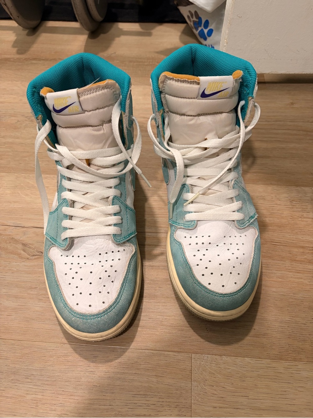 Men’s Jordan 1 retro high “turbo green”